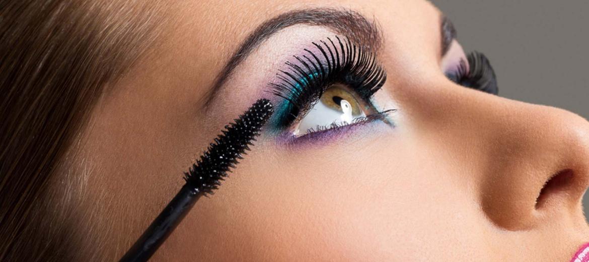 Sminkes és szempillaépítő képzés